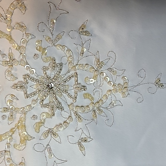 Vintage Nina Canacci Wedding Dress Size 6 Style Elegant Beaded 90s Gown - Picture 4 of 13